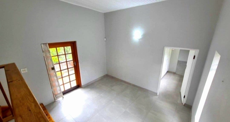 4 Bedroom Property for Sale in Nahoon Valley Park Eastern Cape